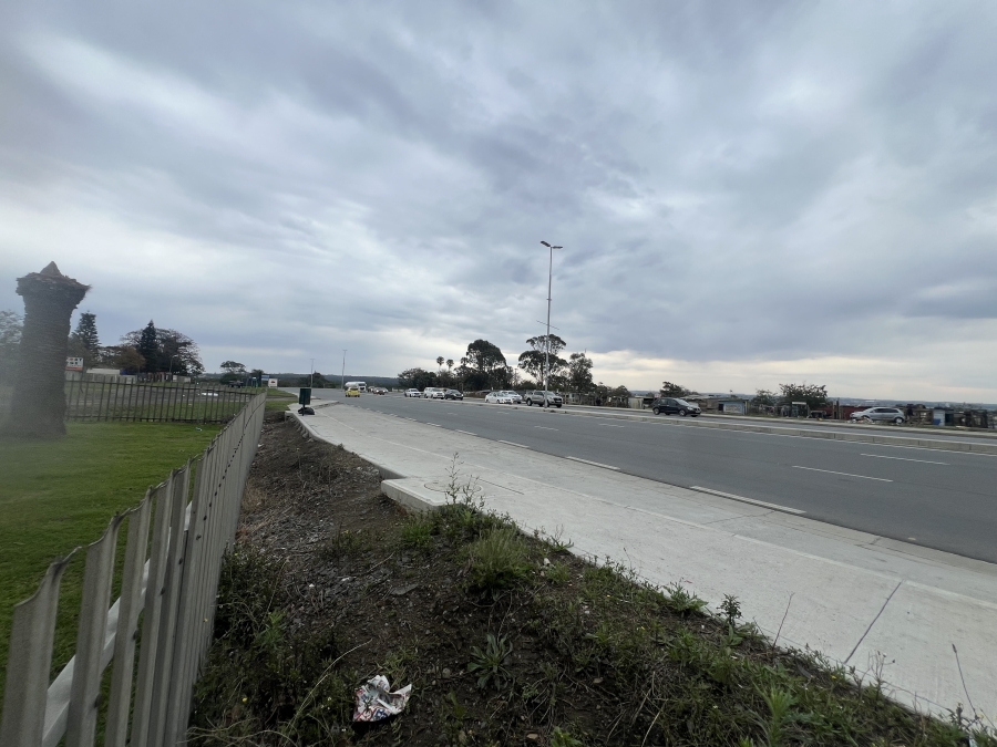 To Let Commercial Property for Rent in Woodbrook Eastern Cape